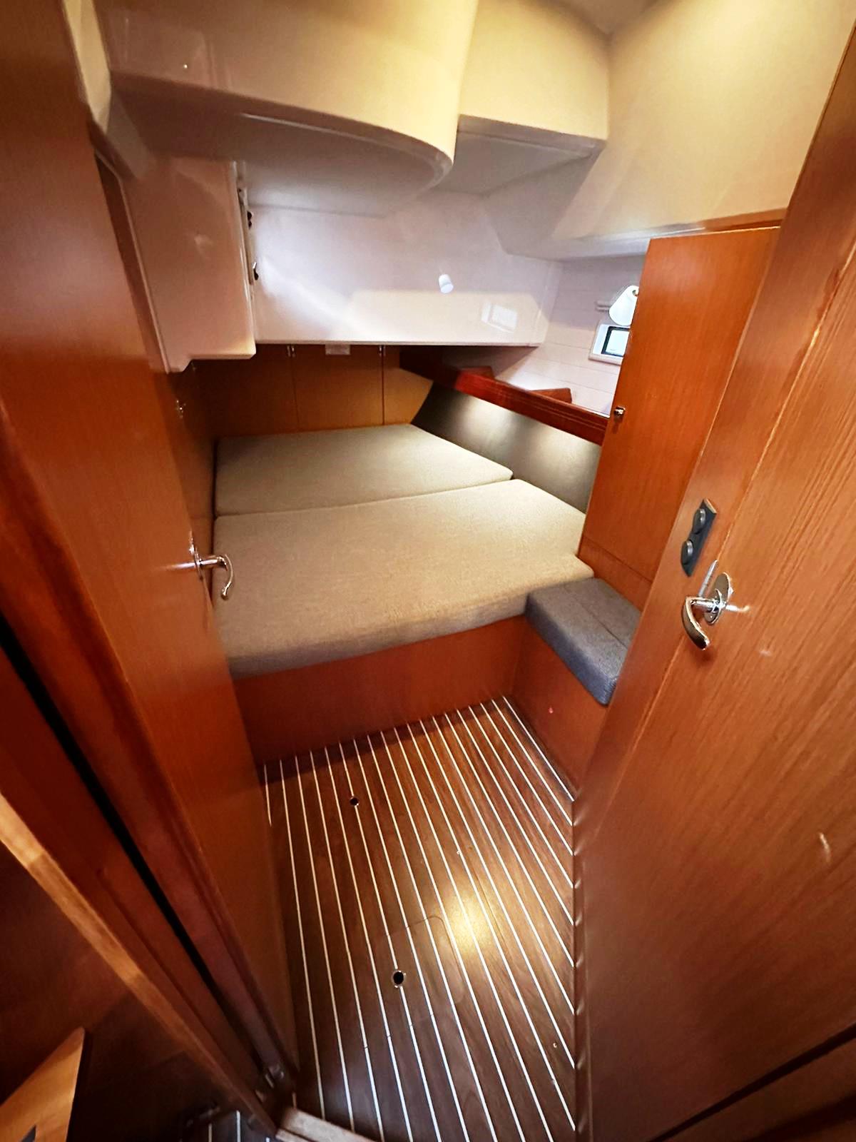 Cabină interioară Bavaria 46 Cruiser